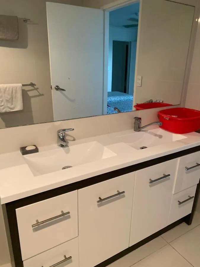 Amazing Heart Of Surfers Paradise Apartman Gold Coast