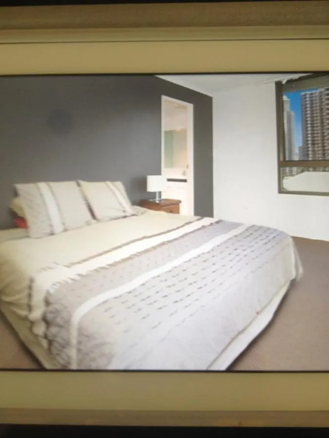 Amazing Heart Of Surfers Paradise Daire Gold Coast
